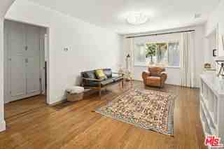 352 Hargrave St - Photo 6 of 8