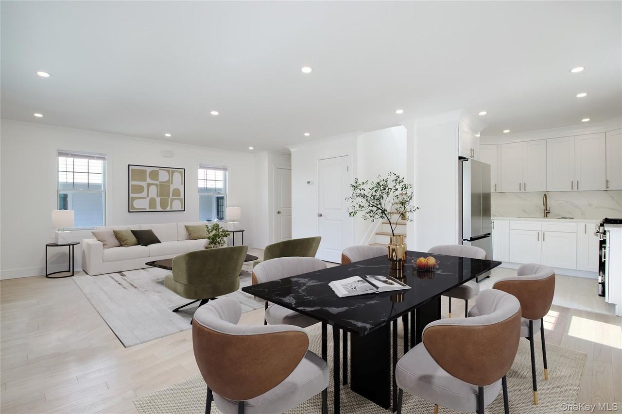 46B Linwood Rd N - Photo 3 of 20