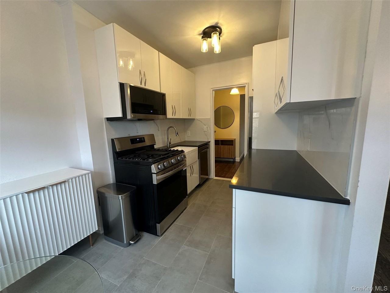 9876 Queens Blvd Apt 3a - Photo 7 of 36