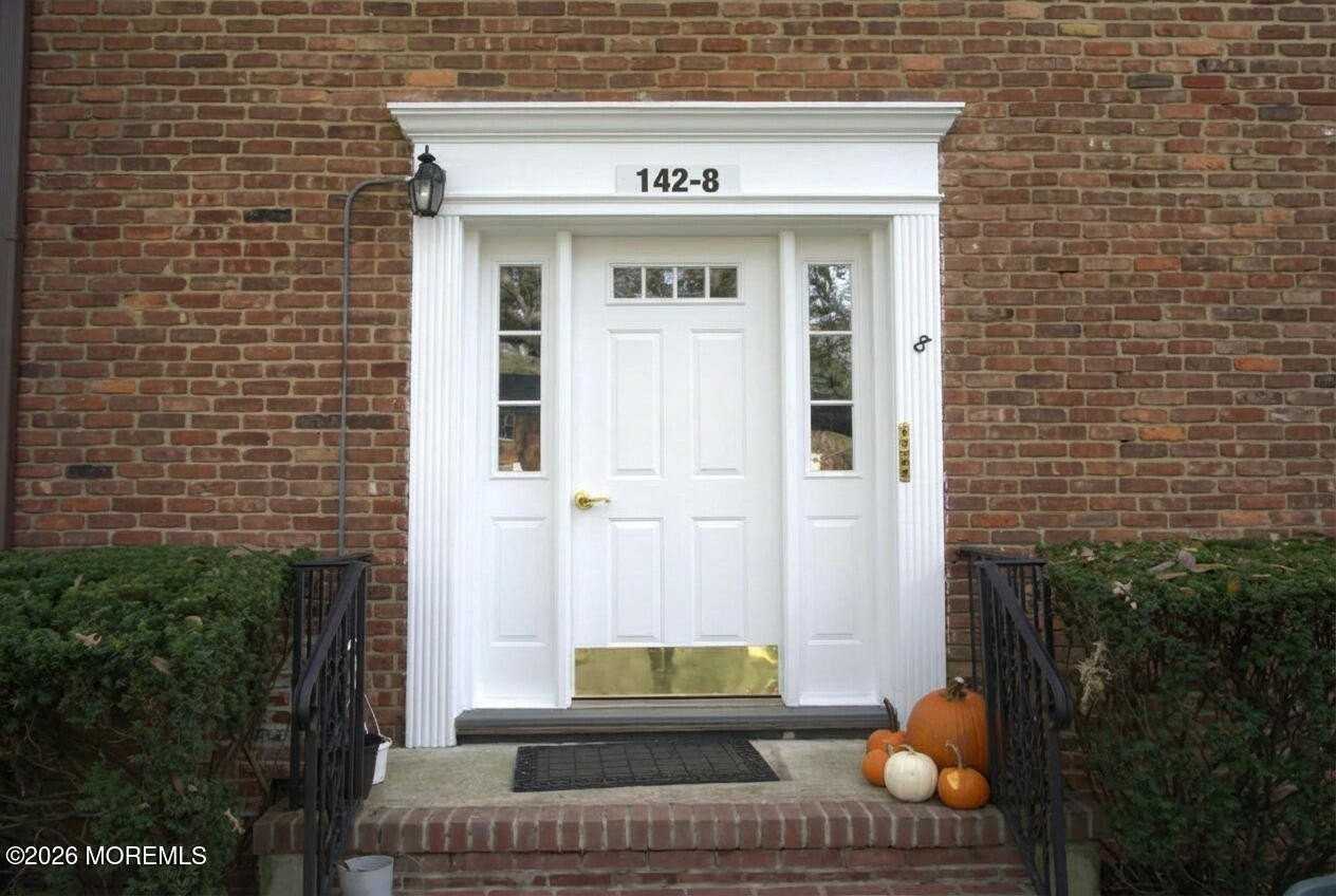 142 South St Apt 8d #8D - Photo 2 of 9