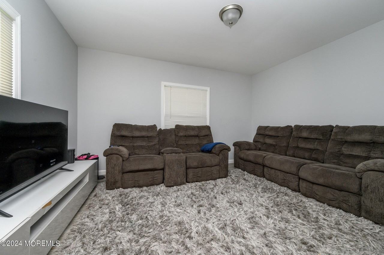 405 Main St Unit 2 #2 - Photo 6 of 24