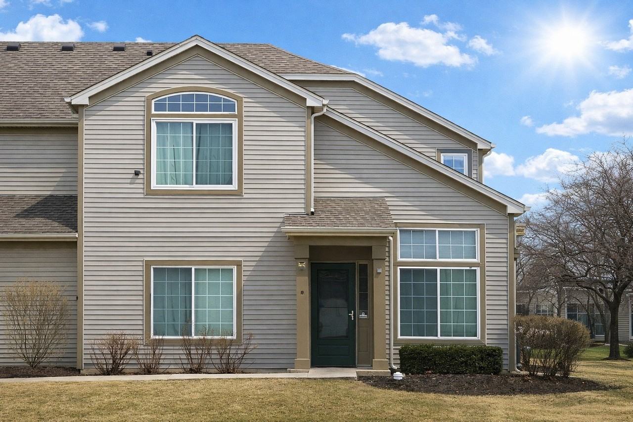 1036 Woodview Ct Unit 1036