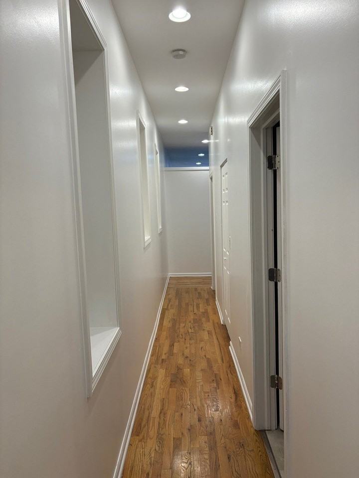 524 W 78th St Unit 1 - Photo 5 of 9