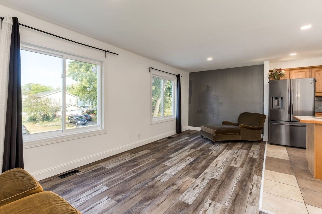 214 Far Hills Dr - Photo 6 of 25