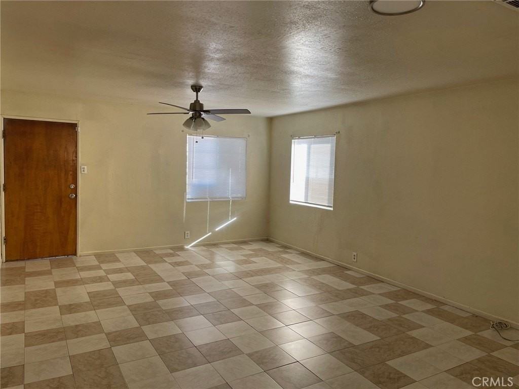 16849 Batson Rd - Photo 5 of 18