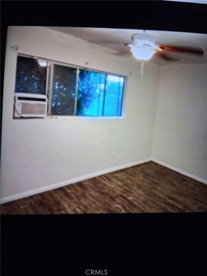 34947 Avenue A - Photo 3 of 5