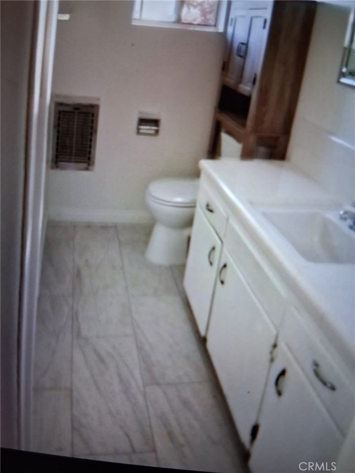 34947 Avenue A - Photo 4 of 5