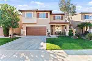 featured image of 27 Feldspar Way