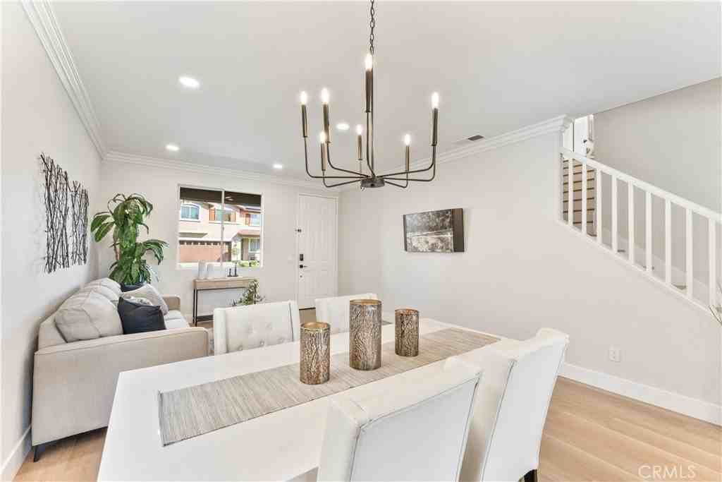 27 Feldspar Way - Photo 5 of 50