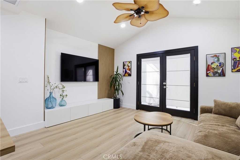 5209 Avenida Oriente - Photo 6 of 17