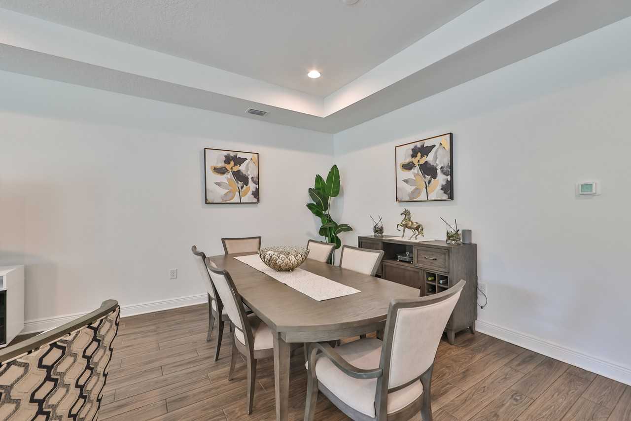 5410 Trevesta Pl - Photo 7 of 42