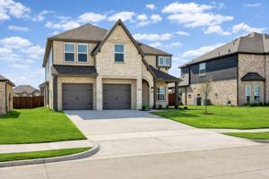 featured image of 3722 Milwaukee Ave