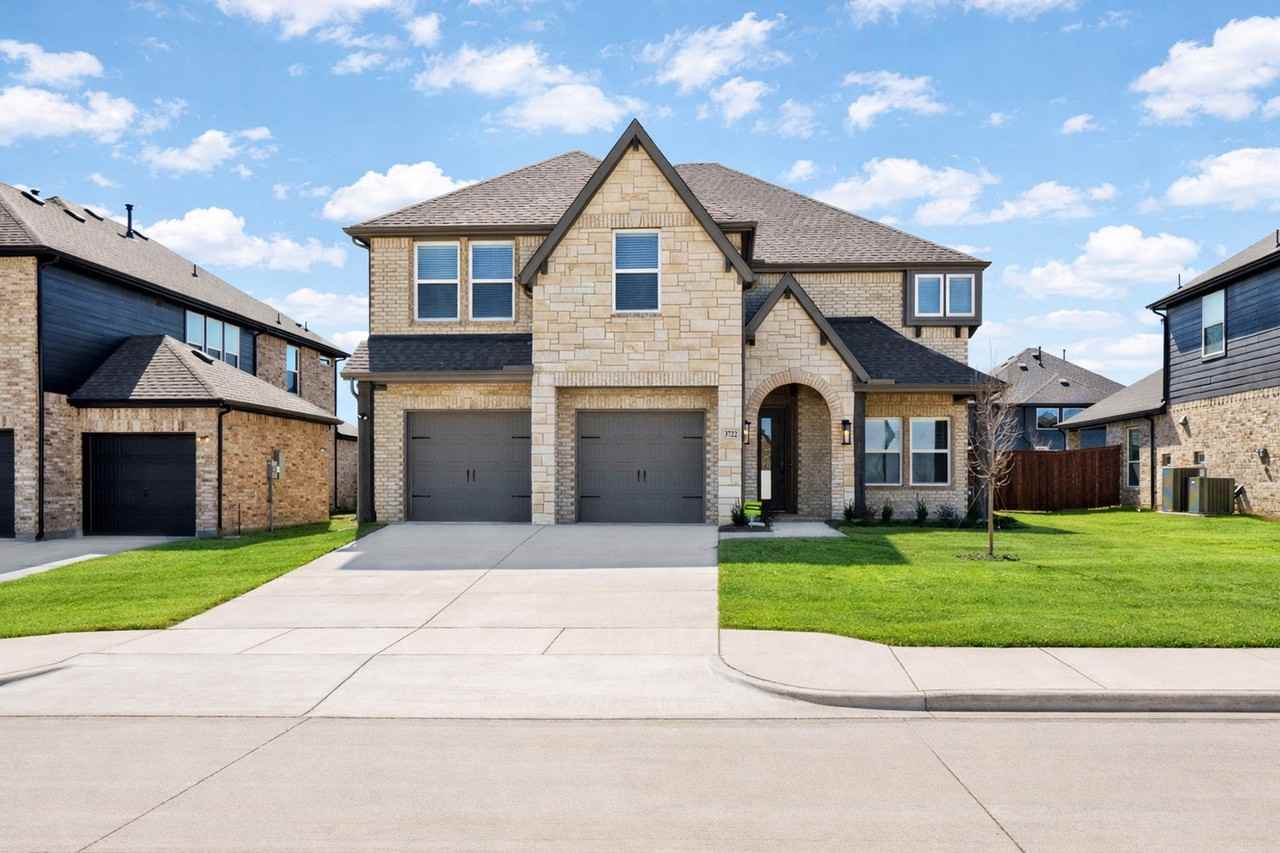 3722 Milwaukee Ave - Photo 3 of 38