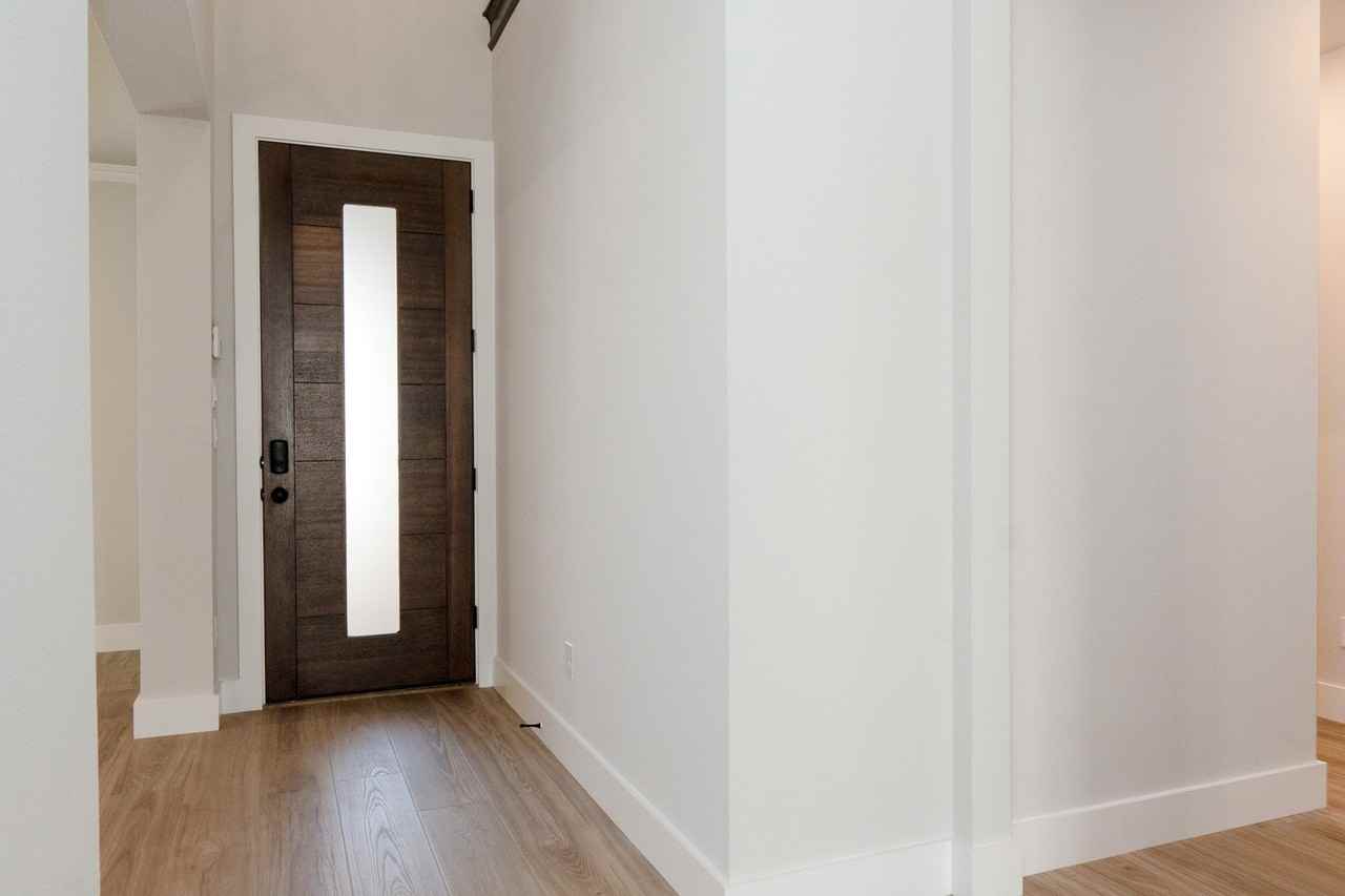 3722 Milwaukee Ave - Photo 6 of 38