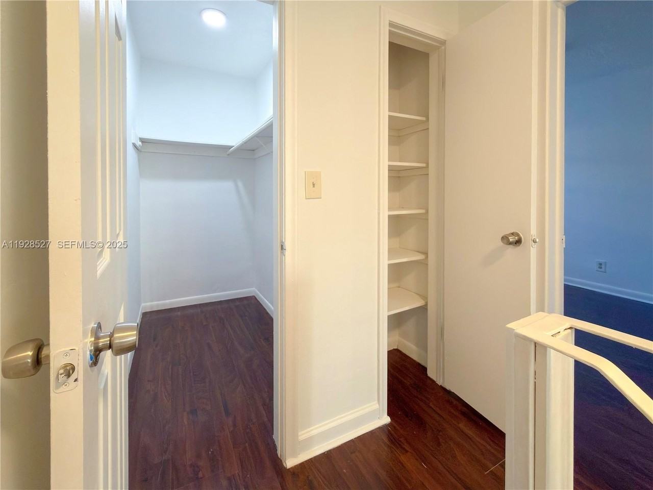 2448 Sw 42nd Ave ##2g - Photo 6 of 22