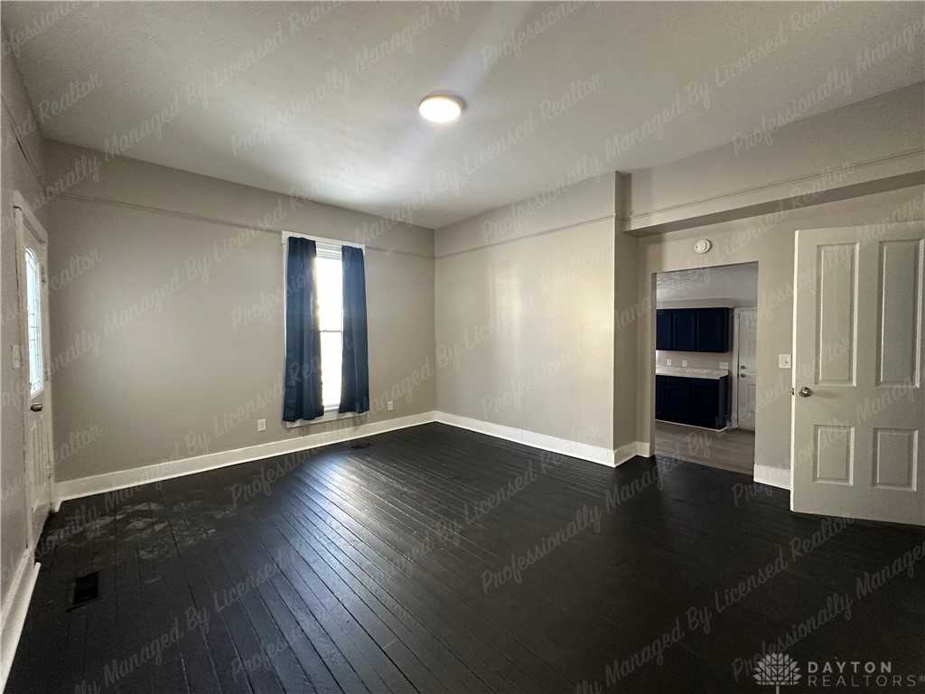 534 Homeview Ave - Photo 7 of 41