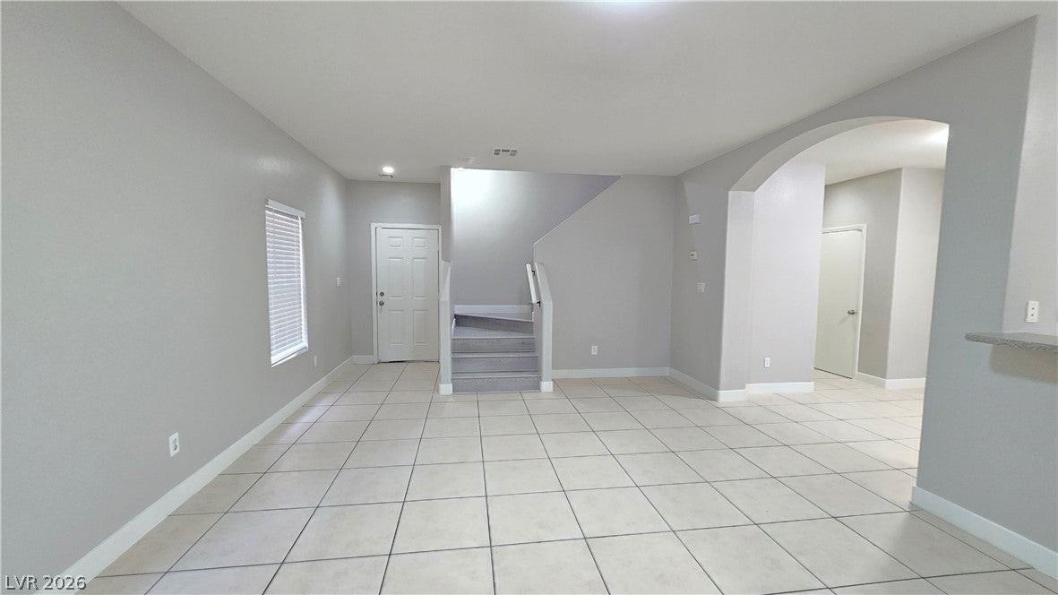 1614 White Skies Ct - Photo 6 of 32