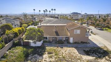 featured image of 1020 Dunes St