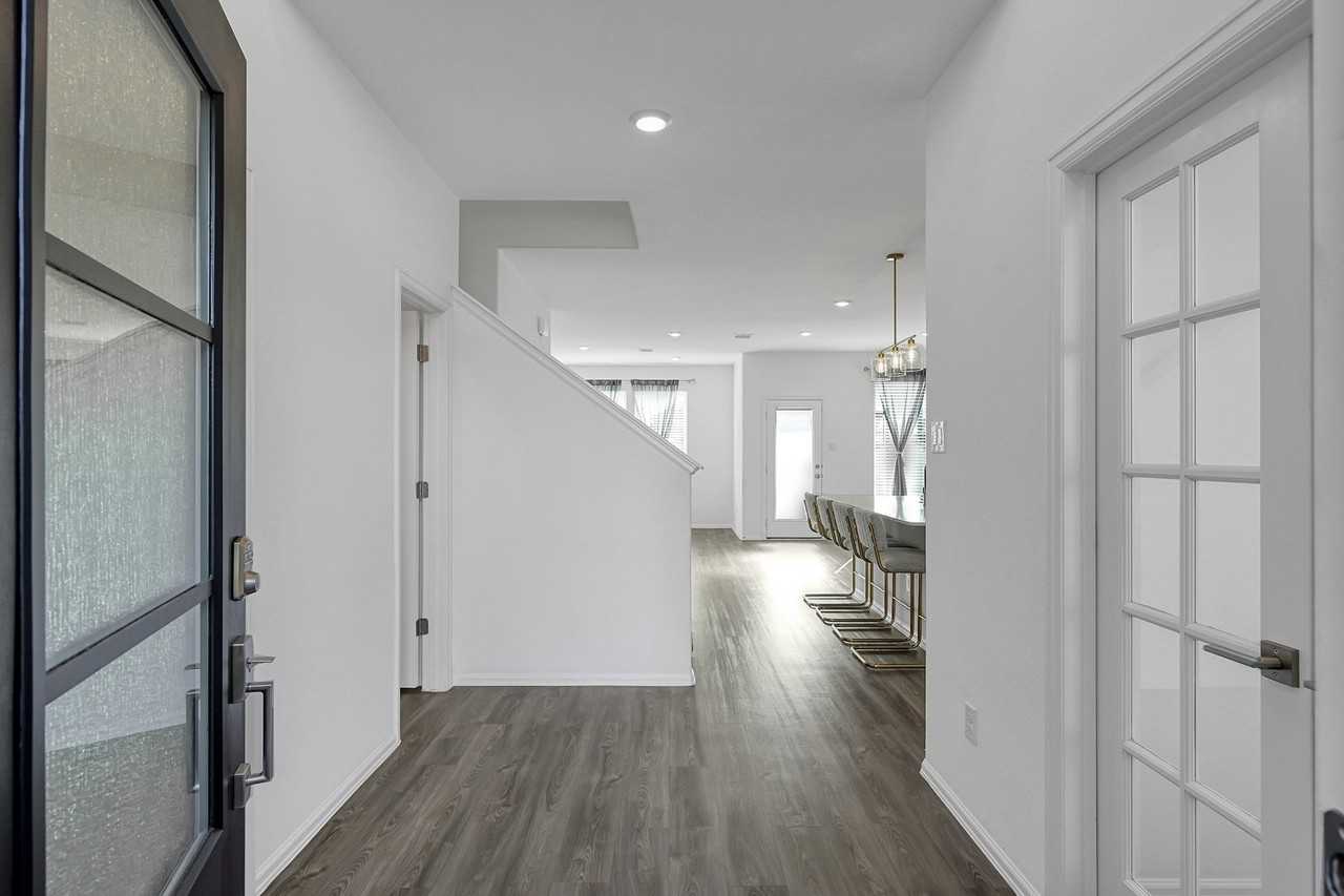 19017 Sonora Chase Dr - Photo 3 of 44