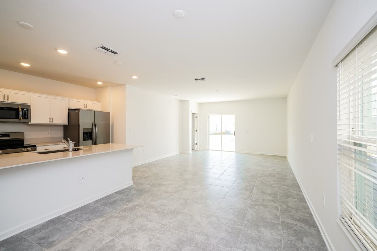 1792 Foreman Rd - Photo 4 of 16