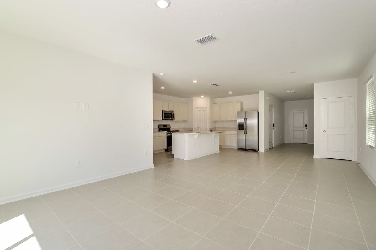 2809 Whitaker Point Rd - Photo 6 of 32