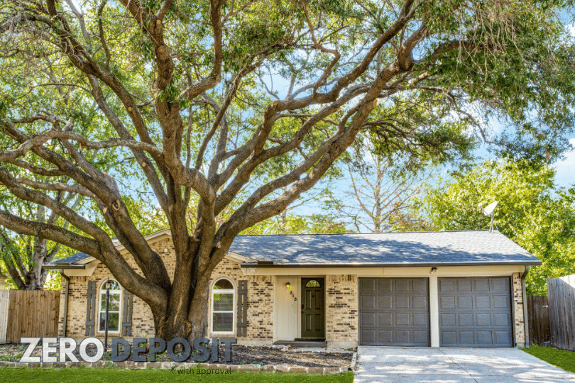 313 Ne Cindy Ln - Photo 3 of 14