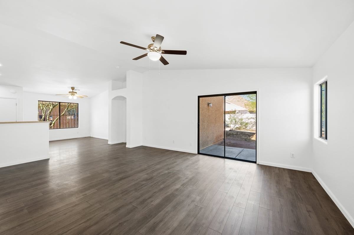 3680 W Ostler St - Photo 6 of 31