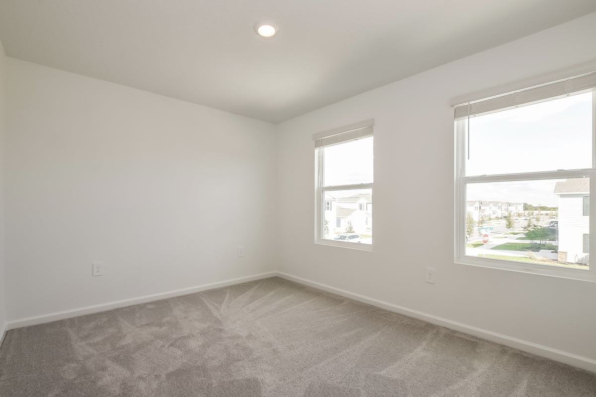 4103 Longleaf St - Photo 7 of 36