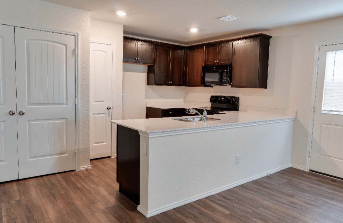 5324 Vinebrook Way - Photo 5 of 21