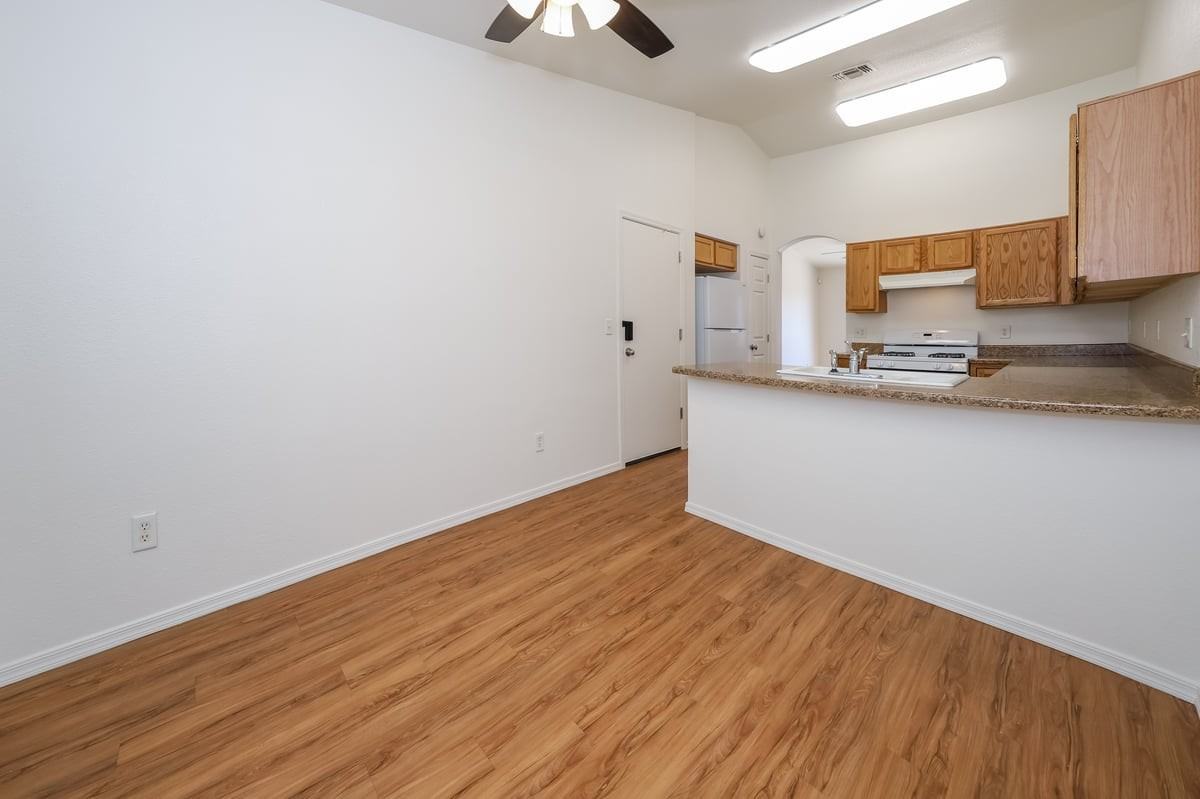 6645 S Squawroot Pl - Photo 7 of 26