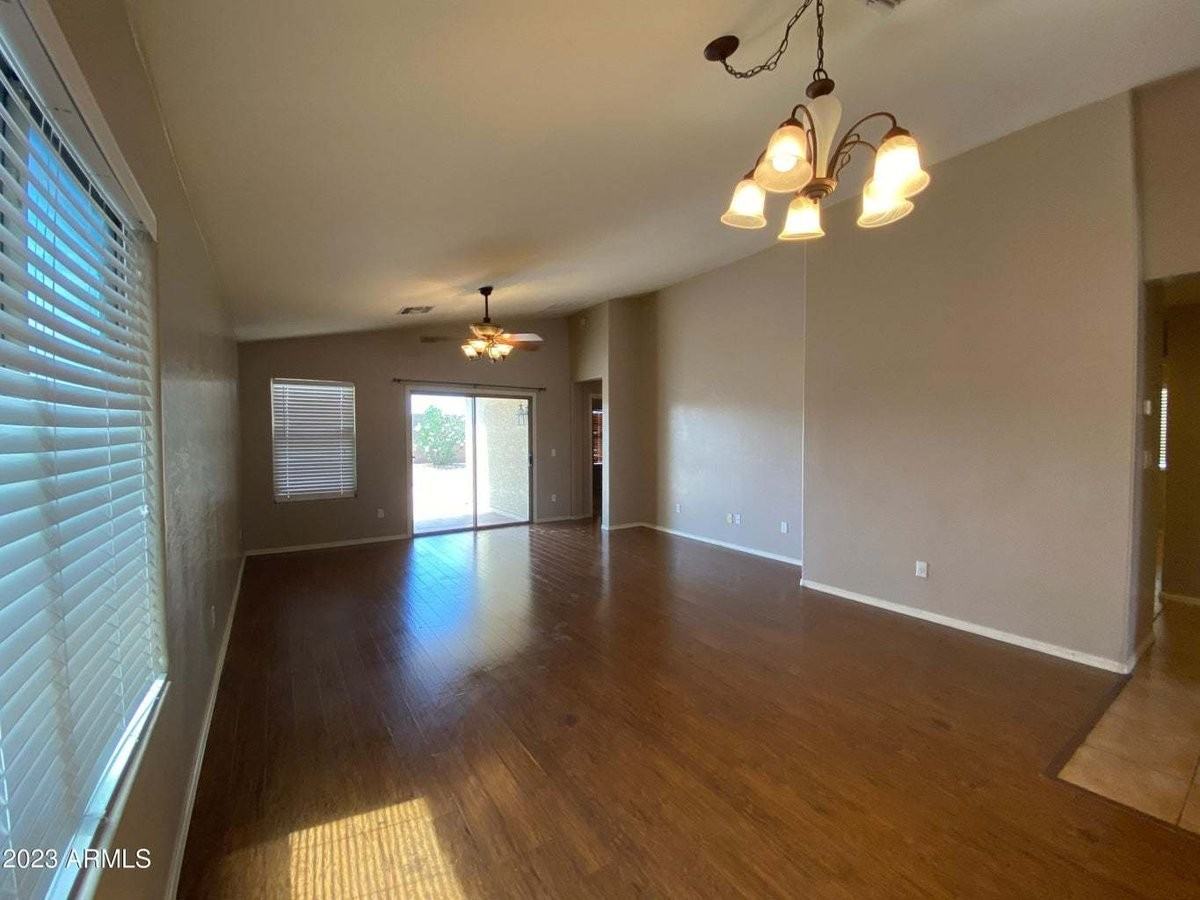 1847 W Desert Seasons Dr - Photo 6 of 24