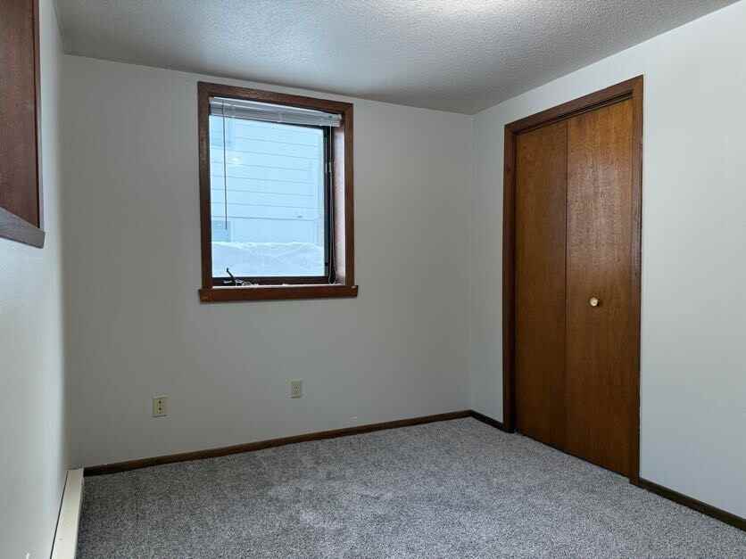 1334 17th St S - Photo 4 of 16