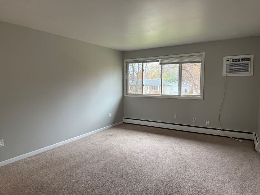 1828 14th St S #4 - Photo 2 of 22