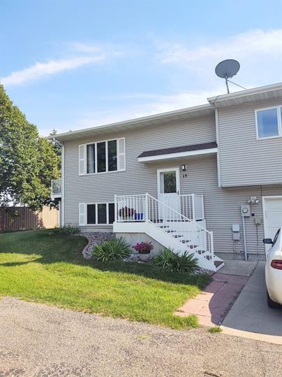 19 Prairiewood Xing S - Photo 4 of 17