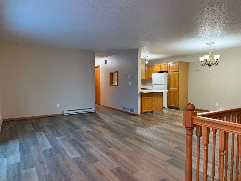 2736 33 1/2 Ave S - Photo 2 of 45