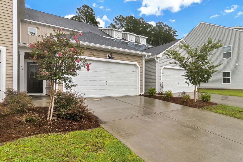 146 Bellasera Way