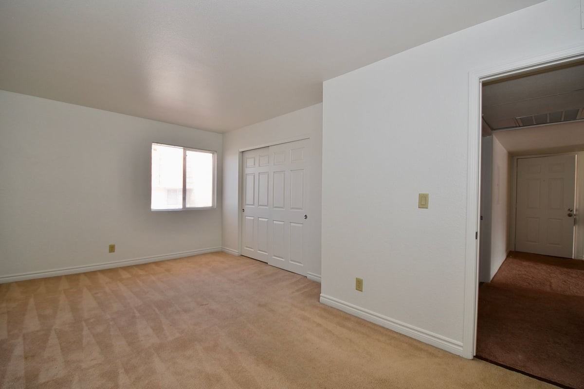 5499 Indian River Dr #354 - Photo 5 of 49