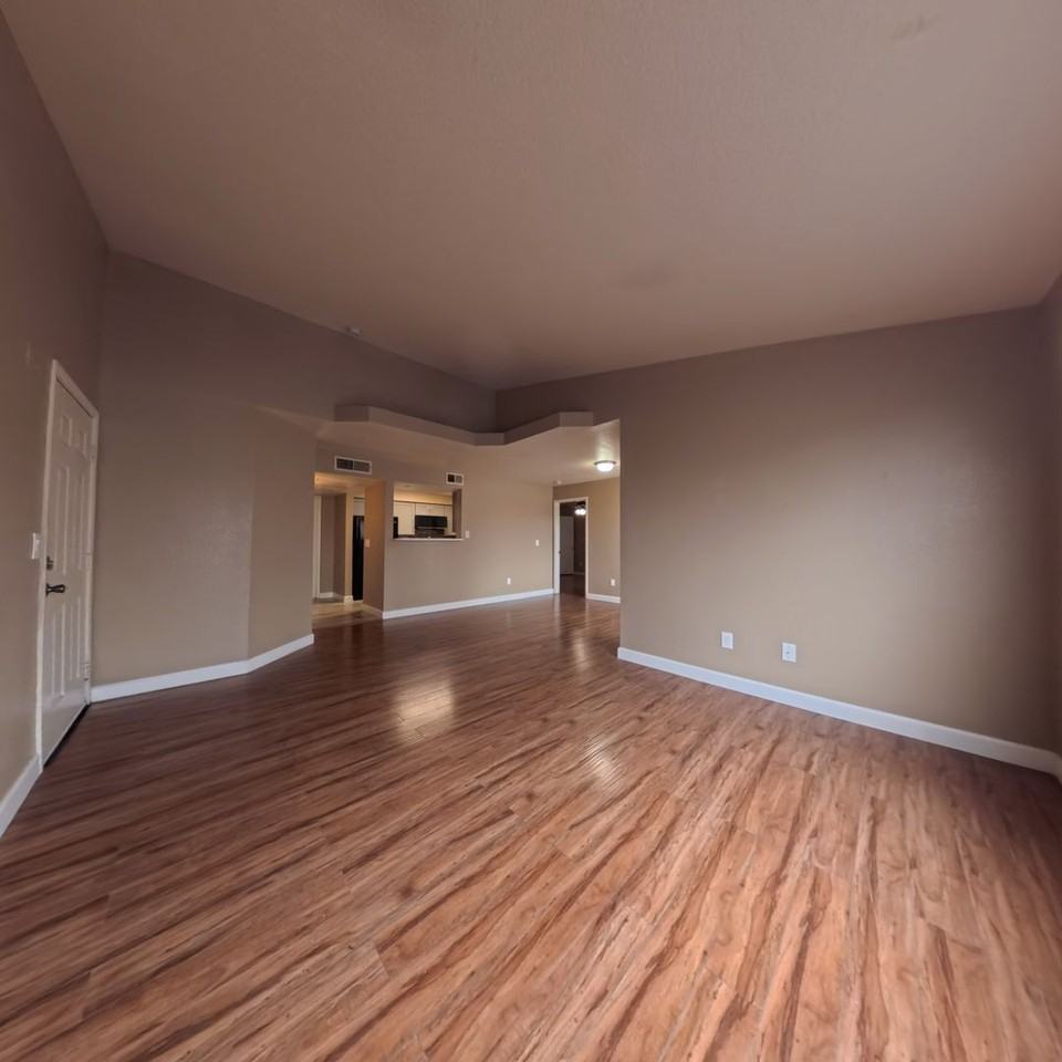 8101 W Flamingo Rd #2126 - Photo 7 of 36