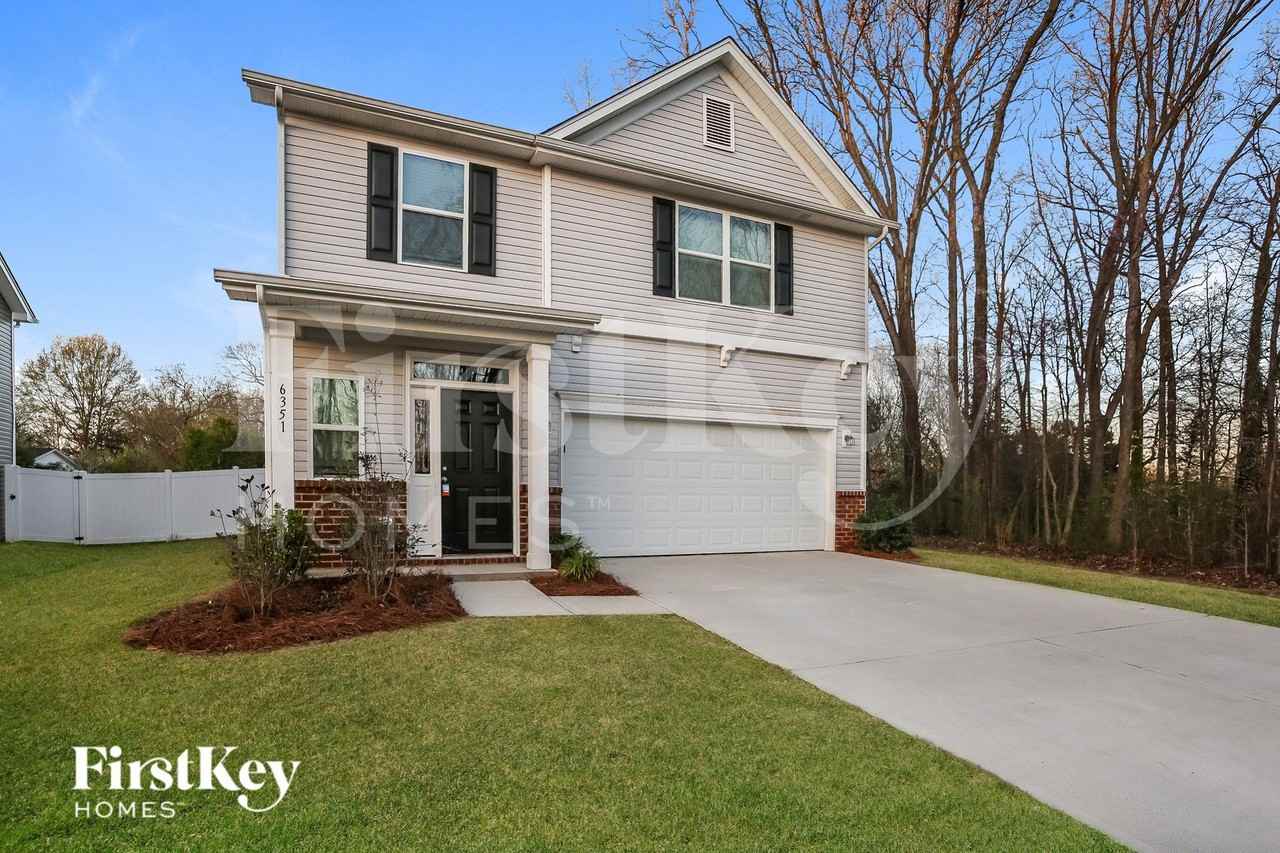 6351 Mosley Glen Dr - Photo 3 of 16