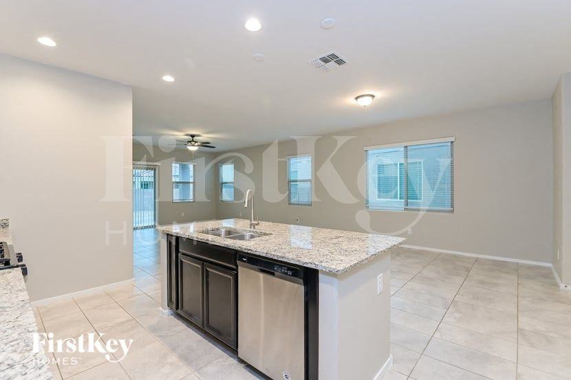 7510 S Via Rancho La Costa - Photo 6 of 15