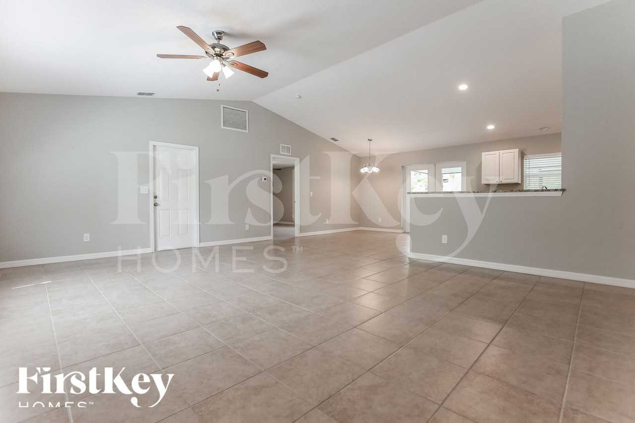 3011 Blocton Rd - Photo 5 of 15