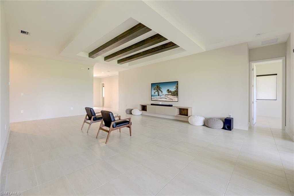 4843 Frattina St - Photo 5 of 35