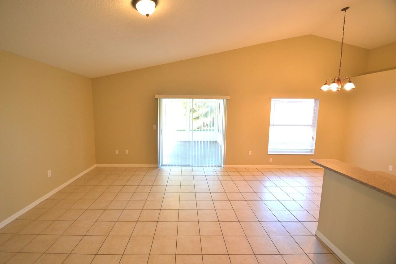 536 Beth Ann St - Photo 2 of 12