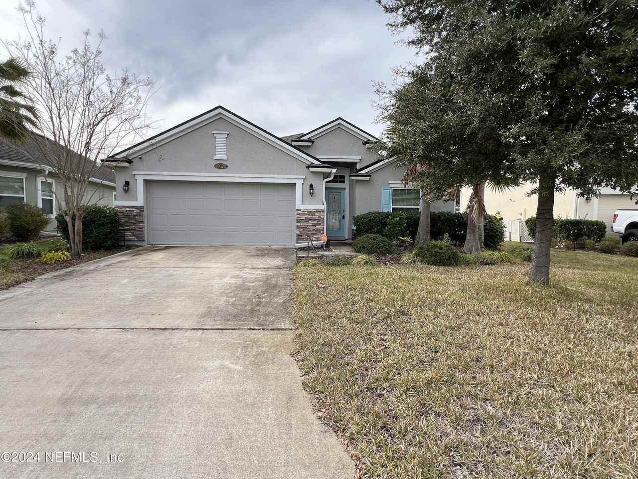 16022 Willow Bluff Ct - Photo 4 of 44