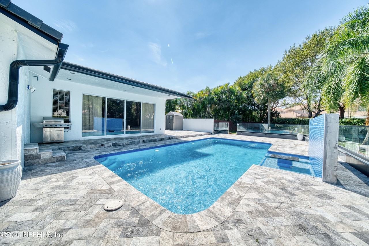 4664 Sunrise Blvd - Photo 2 of 50