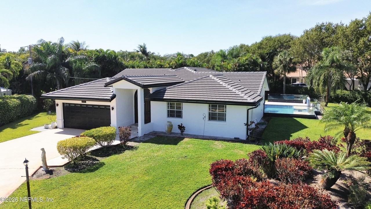 4664 Sunrise Blvd - Photo 4 of 50