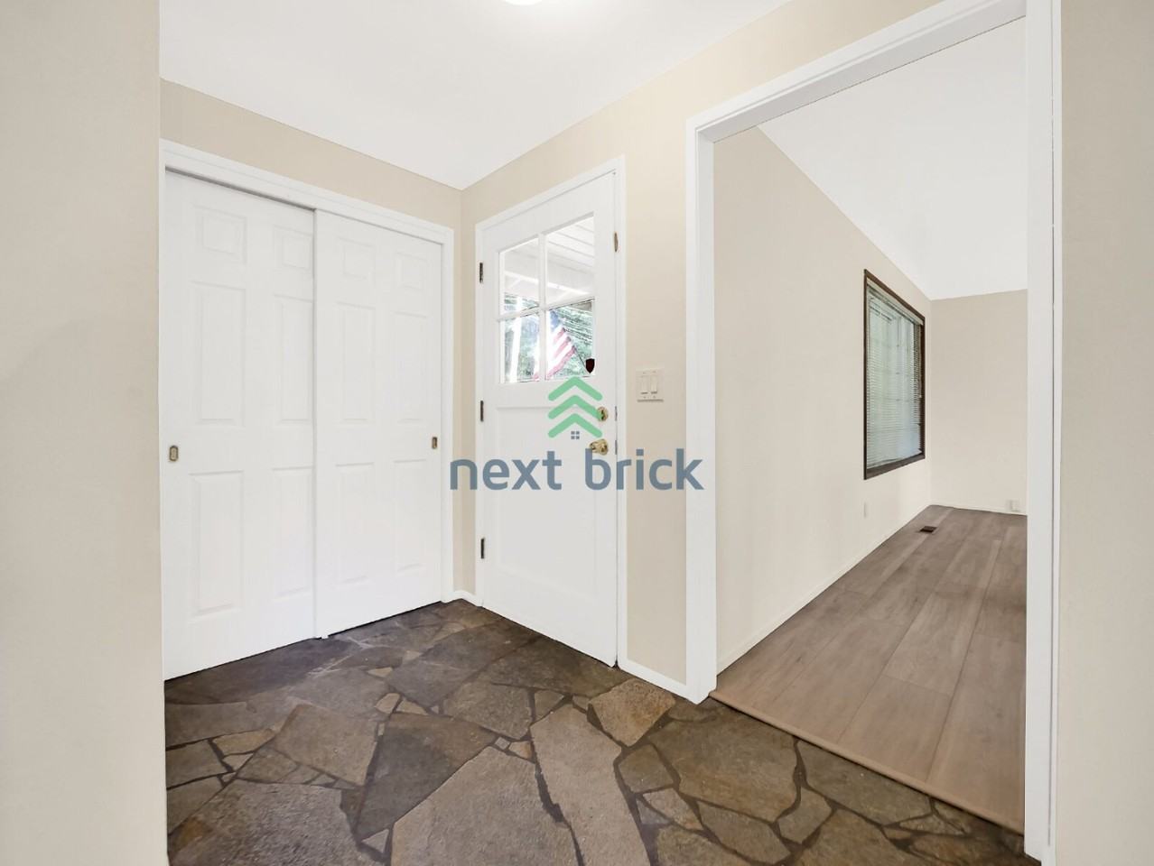 36 128th Ave Se - Photo 3 of 26