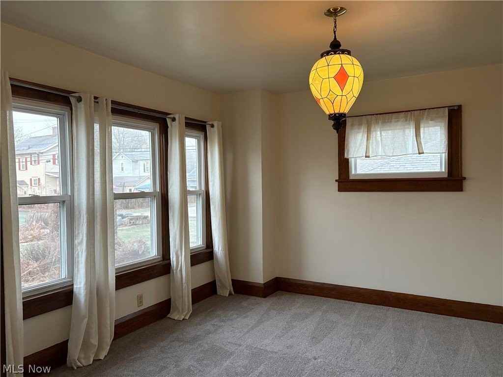 315 E 10th St Unit Rear - Photo 6 of 24