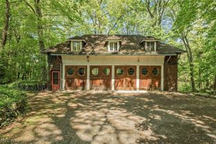 285 Corning Dr - Photo 1 of 1