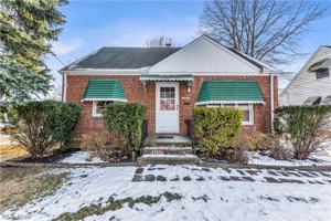 featured image of 21440 Fuller Ave